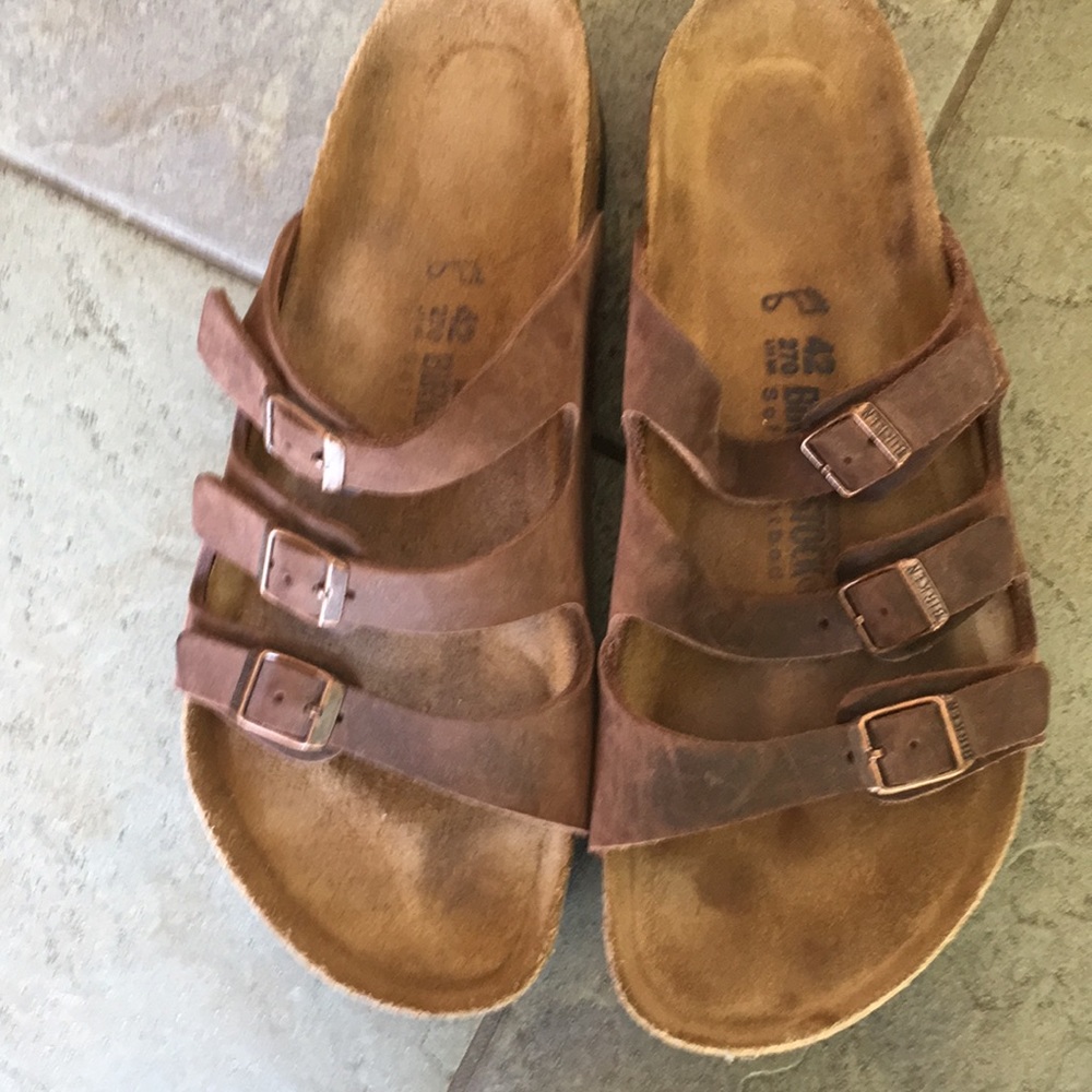 Brown Birkenstock’s